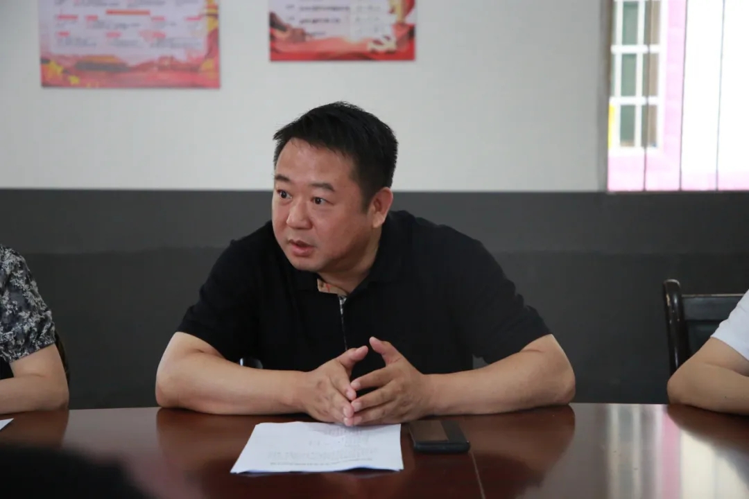 资阳城投公司深刻进贤县三阳集乡艾家村发展安然助创工作