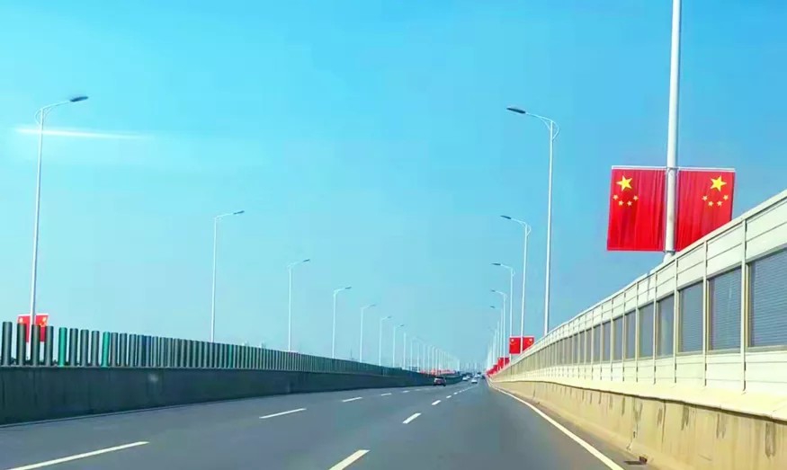 【为人民办实事】迎国庆！资阳城投运管公司彰显国企担任 做好“稳安全、保通顺、强服务”工作